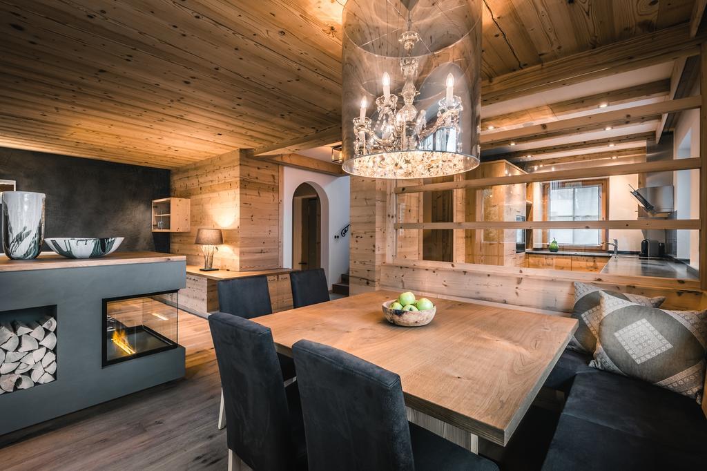 Liondes Chalets St. Vigil Exteriör bild